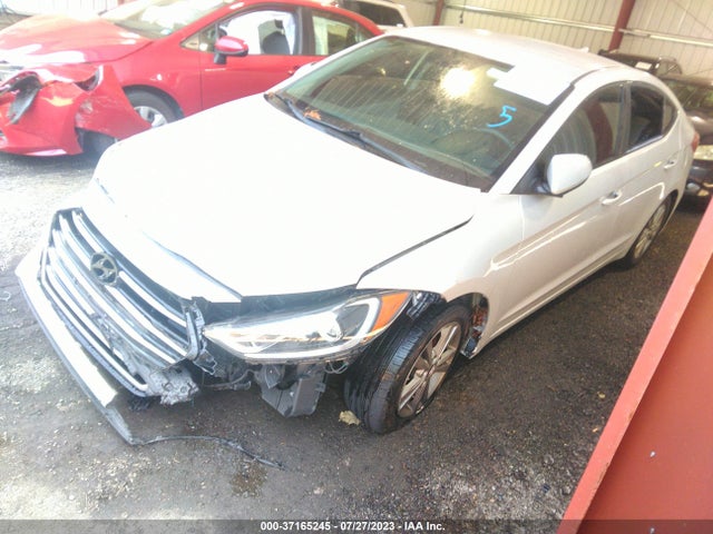 Hyundai ELANTRA SE 2017 5NPD84LFXHH157048 Image 2