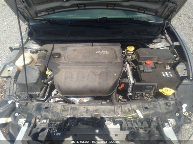1C3CDFAA0FD433819 Dodge DART SE