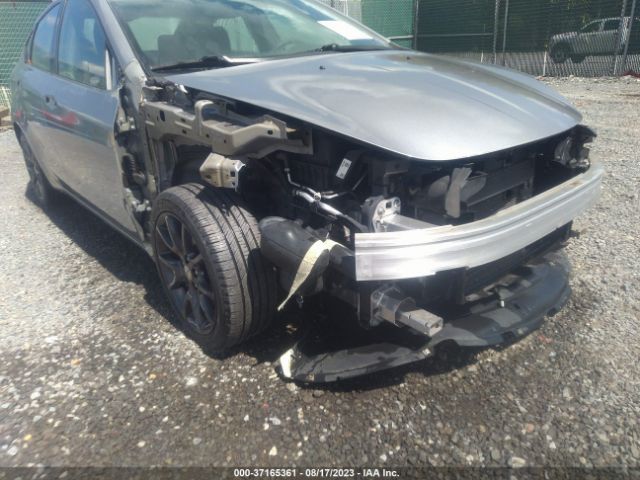 1C3CDFAA0FD433819 Dodge DART SE