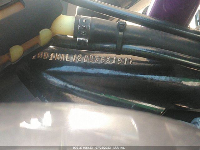 2016 HARLEY-DAVIDSON FLHTCUTG 1HD1MAL12GB858151 Photo 9