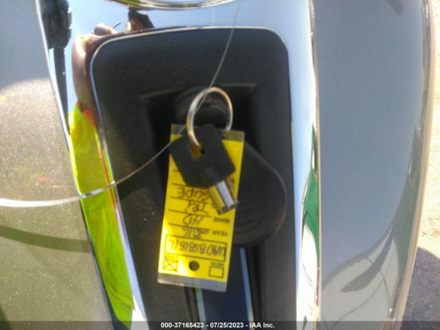 2016 HARLEY-DAVIDSON FLHTCUTG 1HD1MAL12GB858151 Photo 10