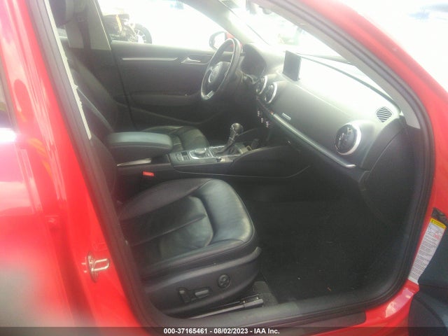 Audi A3 2.0t Premium Plus 2015 WAUEFGFF0F1022444 Image 10