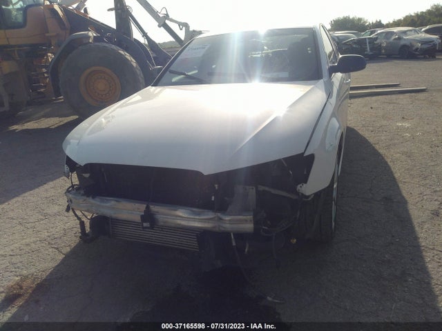 WAUAFAFLXGN011253 Audi A4 PREMIUM