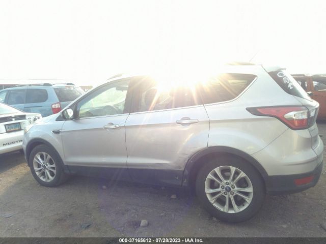 1FMCU9GD0HUB00940 Ford ESCAPE SE