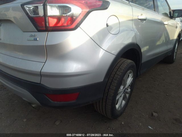 1FMCU9GD0HUB00940 Ford ESCAPE SE