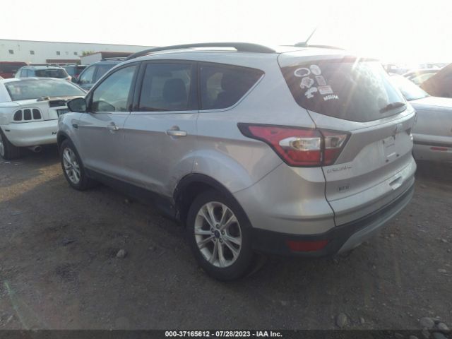 1FMCU9GD0HUB00940 Ford ESCAPE SE