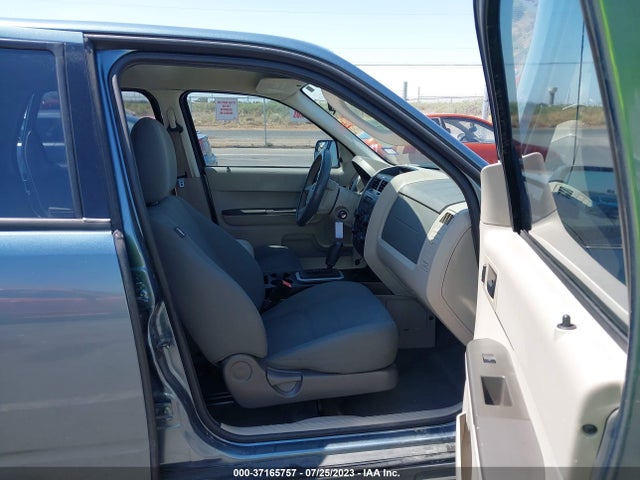 2010 FORD ESCAPE XLS VIN: 1FMCU0C79AKC66970