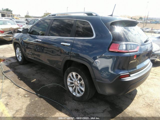 1C4PJLCB8KD381232 Jeep Cherokee Latitude