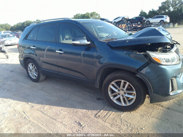 2015 KIA SORENTO LX VIN: 5XYKT4A69FG591989