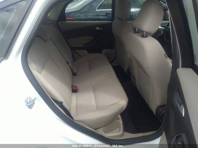 2017 FORD FOCUS SE VIN: 1FADP3F2XHL346239