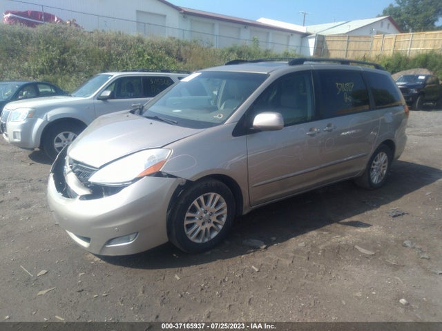 2010 TOYOTA SIENNA XLE VIN: 5TDYK4CC1AS340282