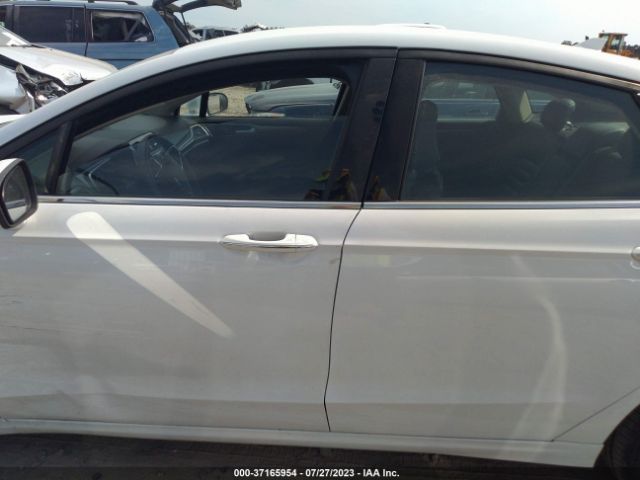 3FA6P0CD3LR152837 Ford FUSION SEL