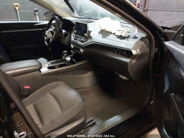 1N4BL4DW5NN353291 Nissan Altima Sv Intelligent Awd