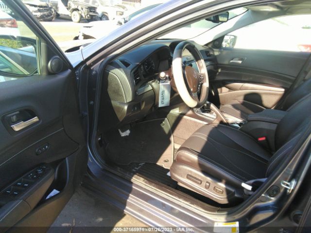 19UDE2F70LA005864 Acura Ilx Pkg