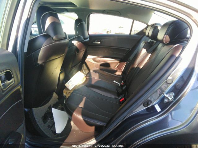 19UDE2F70LA005864 Acura Ilx Pkg