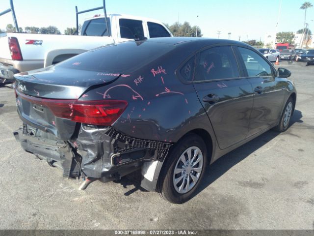 3KPF24AD8PE551176 KIA FORTE LX