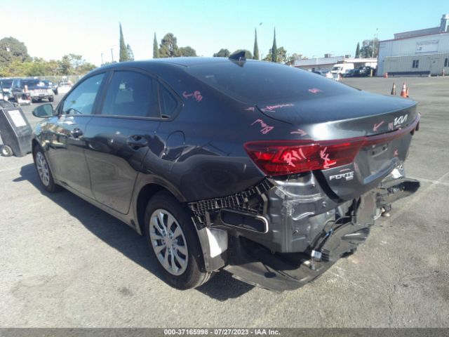 3KPF24AD8PE551176 KIA FORTE LX