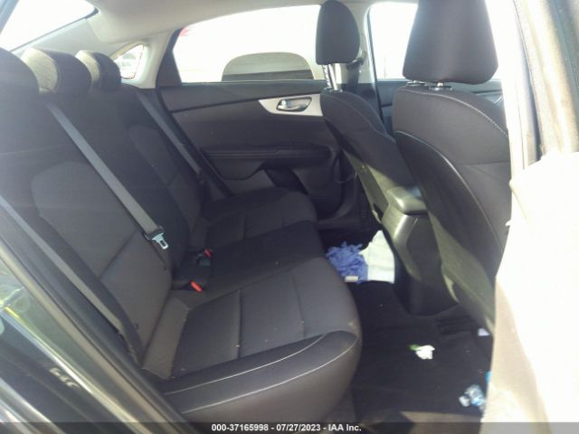 3KPF24AD8PE551176 KIA FORTE LX