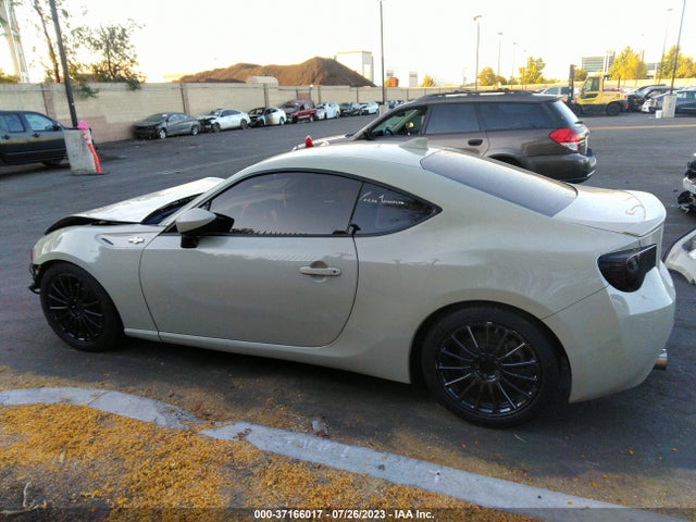 2016 Toyota GR 86, VIN: JF1ZNAA13G8706046