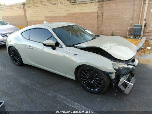 2016 Toyota GR 86, VIN: JF1ZNAA13G8706046