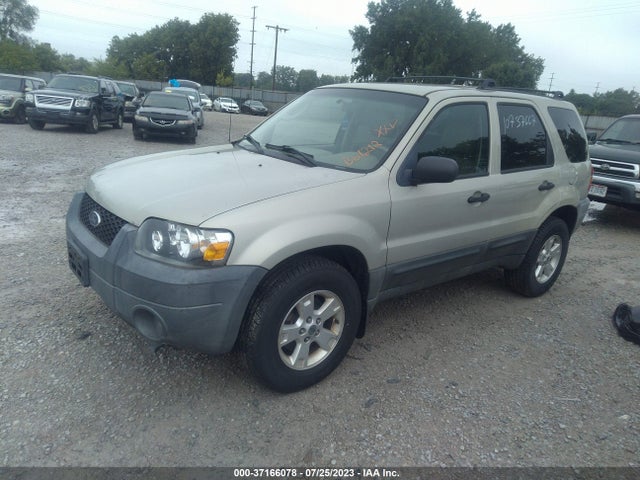 2005 FORD ESCAPE XLT VIN: 1FMCU93145KB61212