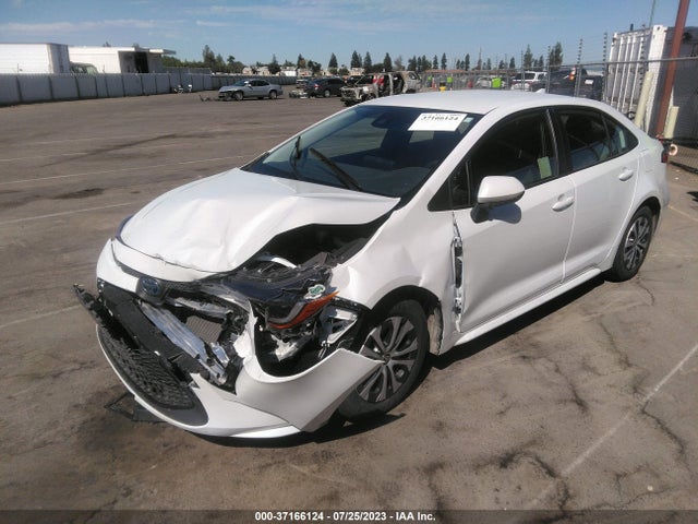 Toyota Corolla 2022 JTDEAMDE1N3011885 Image 2