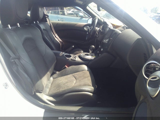 Nissan 370Z 2018 JN1AZ4EH2JM572264 Image 38