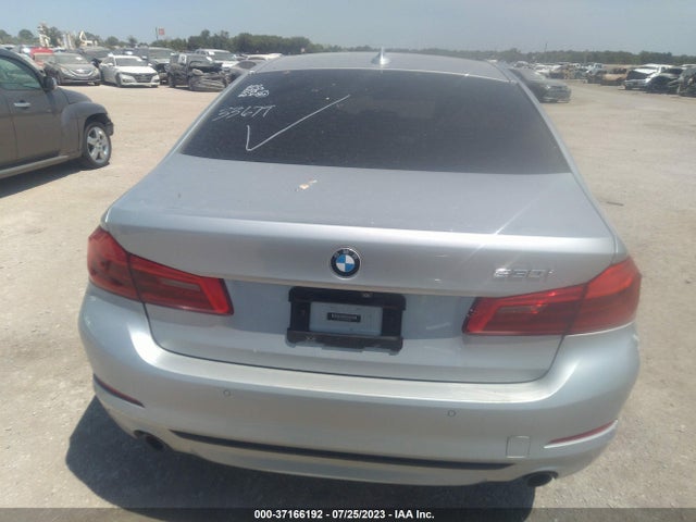 BMW 5 Series 530i 2019 аукцион фото