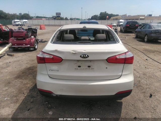 KIA FORTE LX 2015 KNAFK4A67F5372538 Image 16