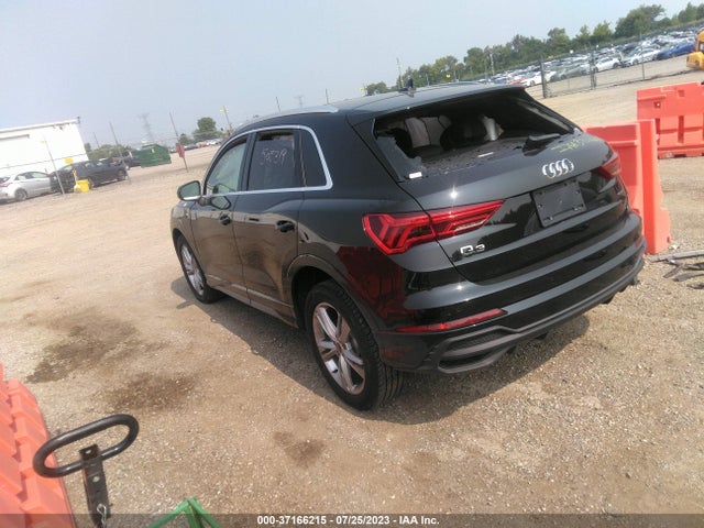 WA1EECF3XP1050994 Audi Q3 S Line Premium Plus