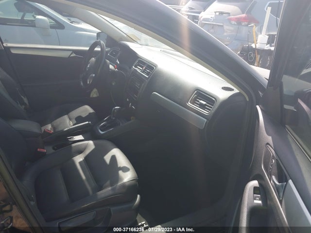 2011 VOLKSWAGEN JETTA SEDAN TDI VIN: 3VWLL7AJ5BM020732