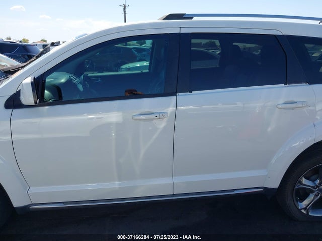 Dodge Journey Crossroad Plus 2016 3C4PDCGB3GT212545 Image 15