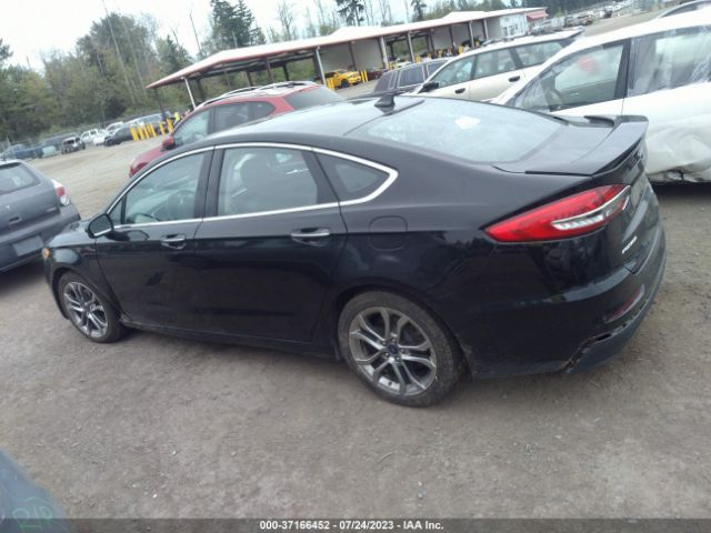 3FA6P0RU2LR141559 Ford Fusion Hybrid Titanium