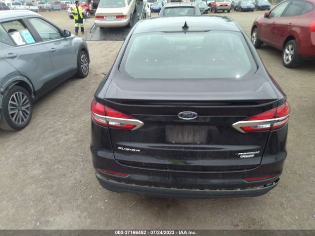 3FA6P0RU2LR141559 Ford Fusion Hybrid Titanium