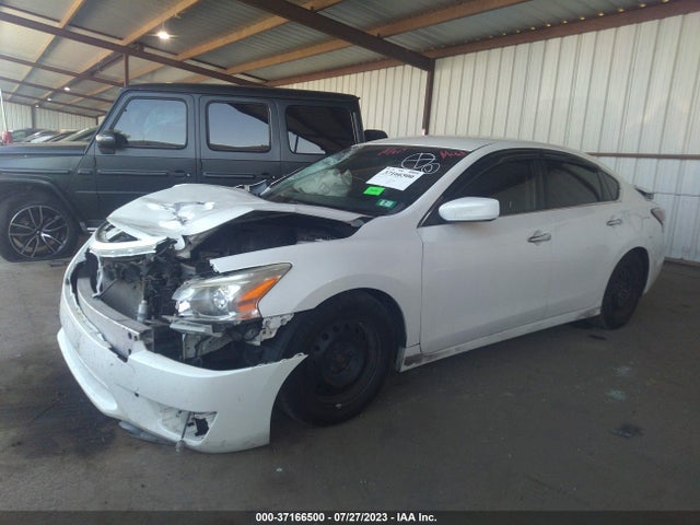 Nissan Altima 2.5 S 2014 1N4AL3AP4EC167207 Image 2