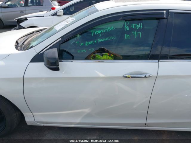 1HGCR3F99EA007140 Honda Accord Sedan Touring