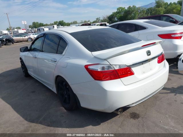 1HGCR3F99EA007140 Honda Accord Sedan Touring