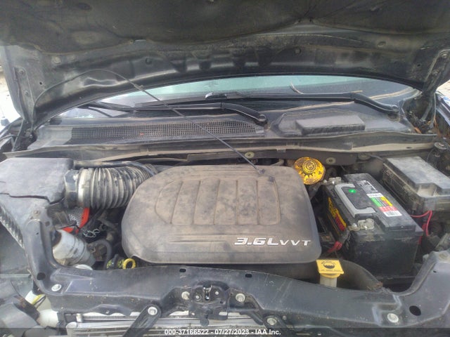 2C4RC1CG5ER329979 Chrysler Town & Country Touring-l