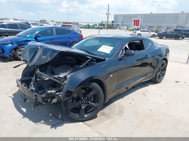 Chevrolet Camaro 1lt 2017 1G1FB1RS8H0117750 Image 2