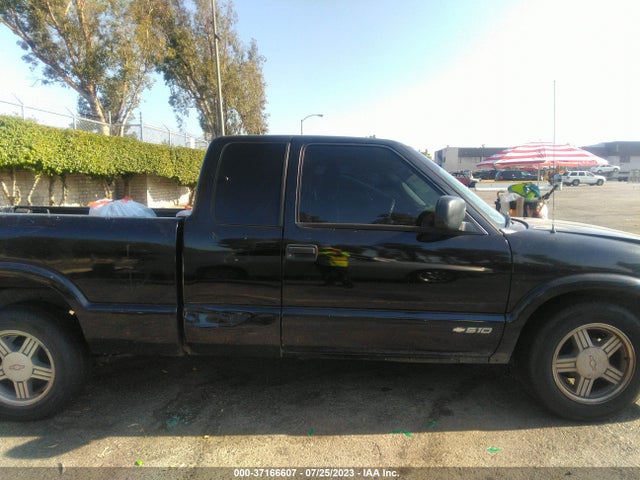 1999 CHEVROLET S-10 LS VIN: 1GCCS19X5XK183262