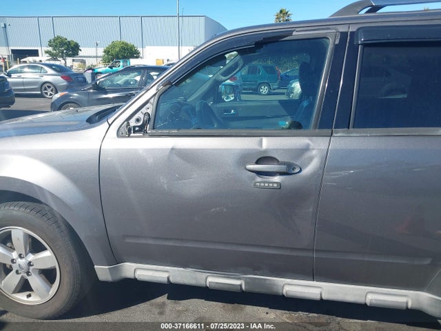 2009 FORD ESCAPE LIMITED VIN: 1FMCU04G69KC04727