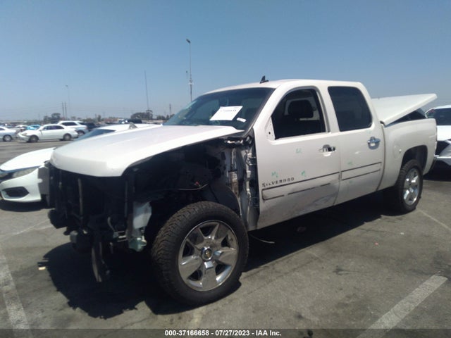 2011 CHEVROLET SILVERADO 1500 LT VIN: 3GCPCSE03BG332359