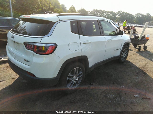 2019 JEEP COMPASS LATITUDE W/SUN/WHEEL PKG VIN: 3C4NJCBB9KT706361