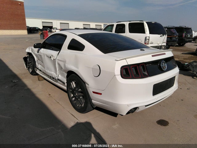2014 FORD MUSTANG V6 VIN: 1ZVBP8AM1E5298232