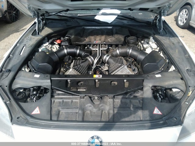 2013 BMW M6 VIN: WBSLX9C56DC968816