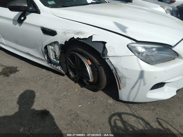 2013 BMW M6 VIN: WBSLX9C56DC968816