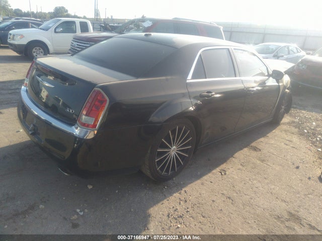 2C3CCAAG4EH297268 Chrysler 300