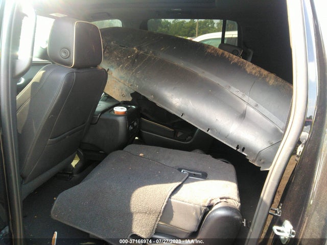 Chevrolet Suburban Premier 2023 1GNSKFKD5PR120007 Image 8