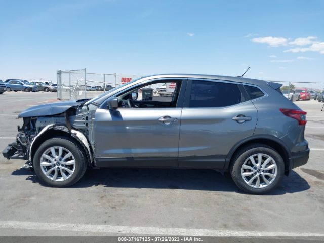 JN1BJ1AV9MW316556 Nissan Rogue Sport S