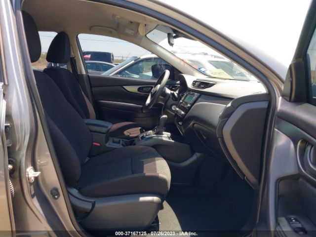 JN1BJ1AV9MW316556 Nissan Rogue Sport S